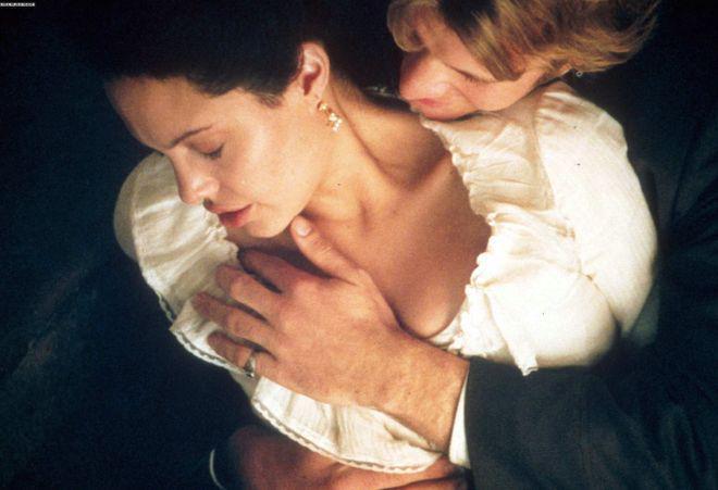 部黄暴电影每一部都能让你热血沸腾j9国际尺度与美貌完美结合的5(图4)